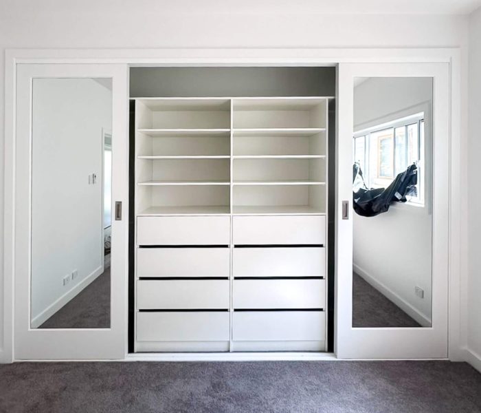 25mm Poly Shaker mirror PHOTO-2024-09-11-16-50-13